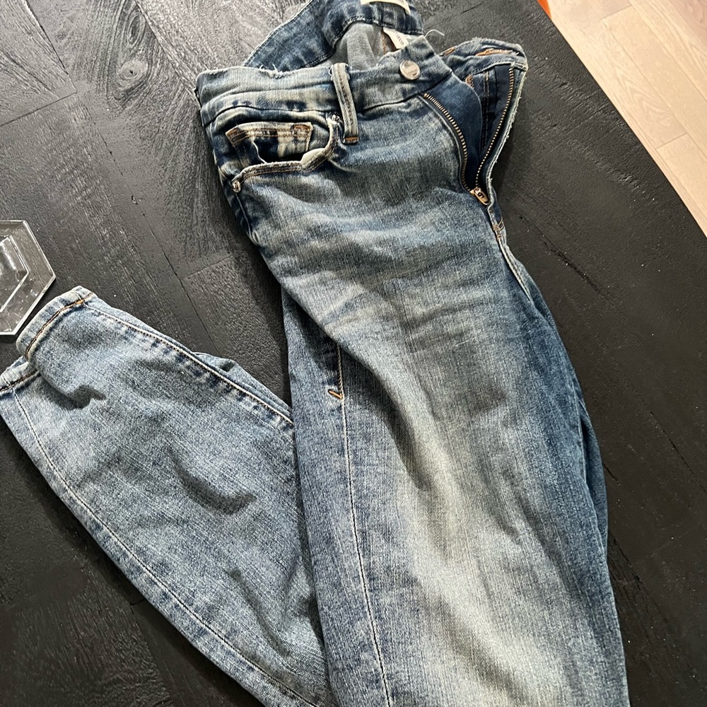 Good American Good Legs Skinny Jeans